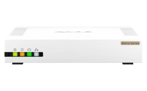 Qnap QHora-321, QuWAN VPN router, 6x 2.5GbE