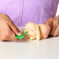 LITTLE LIVE PETS Mama Suprise KRÓLICZEK Z DZIEĆMI MINI RÓŻOWY 