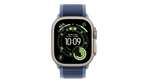 Smartwatch Apple Watch Ultra 3 GPS + Cellular, koperta 49 mm z tytanu w kolorze naturalnym, opaska Trail w kolorze niebieskim/jaskrawoniebieskim - rozmiar M/L - MEWU4QP/A