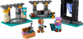 Marka: LEGO Stan: Nowy  LEGO 21252 Minecraft Zbrojownia