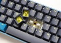 Ducky One 3 Daybreak Mini klawiatura Gaming USB Niemiecki Czarny, Niebieski, Zielony