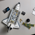 LEGO 10283 Wahadłowiec Discovery NASA