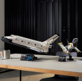 LEGO 10283 Wahadłowiec Discovery NASA