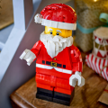 LEGO 40820 Powiększona minifigurka Świętego Mikołaja