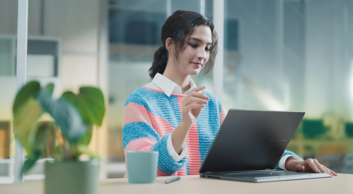 AAAAAASUSVivobook15M1502YA-BQ048W-12.png (1.4 MB)